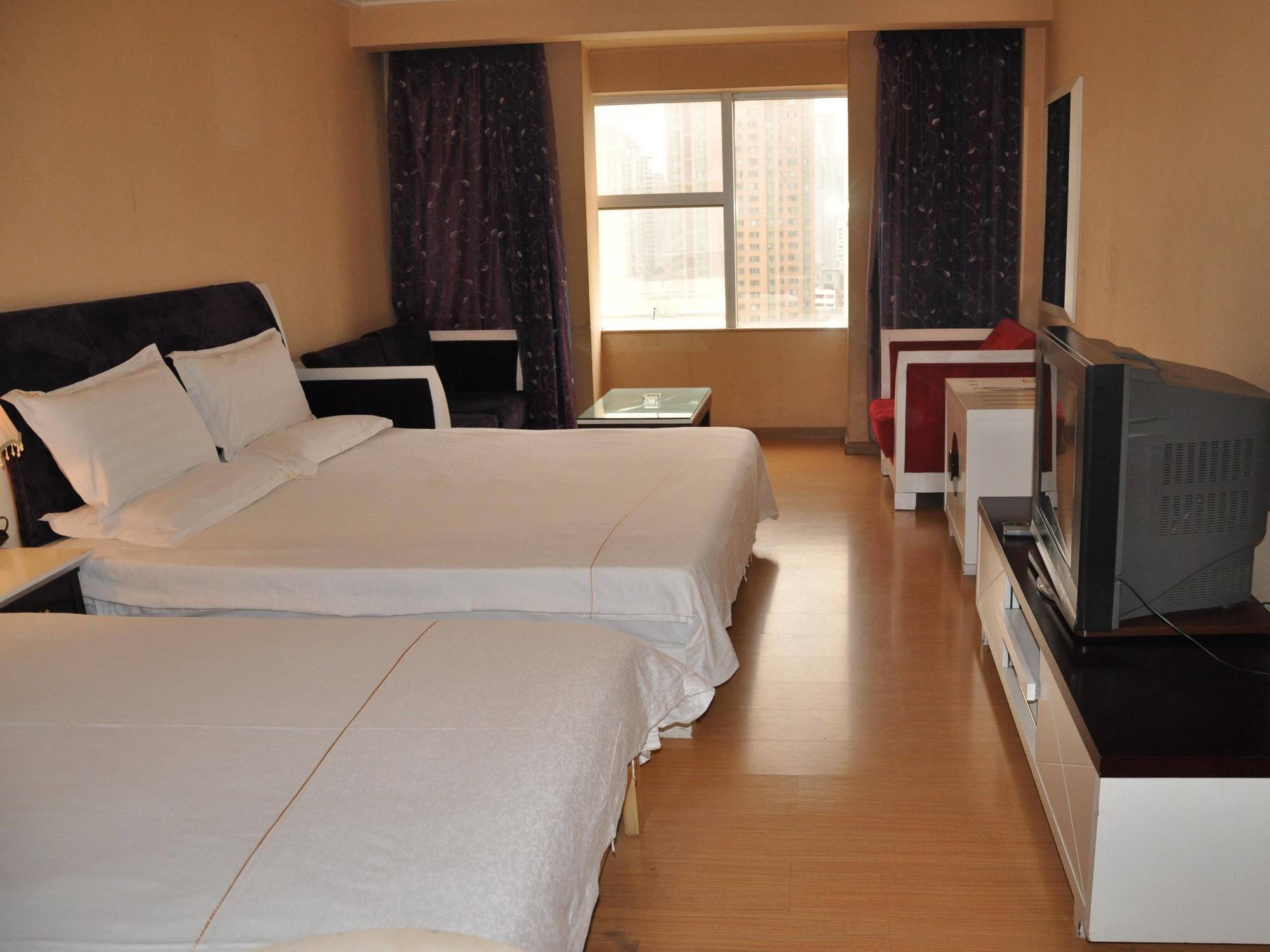 Ha Luo Hotel Куньмин Экстерьер фото